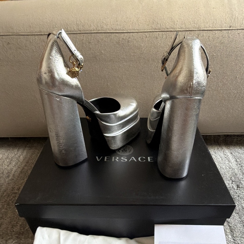 Versace Silver Leather Platform Ankle Strap Square Toe Block Heel Pumps 9.5 - Picture 5 of 6